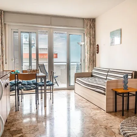 Apartment Seafront In A Modern Building In Bibione