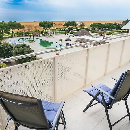 Apartment Seafront In A Modern Building In Bibione
